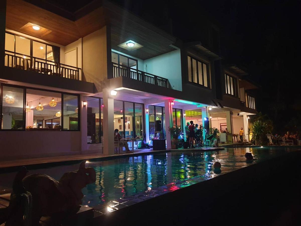 Baan Ampai Beach Hotel Hua Thanon  المظهر الخارجي الصورة