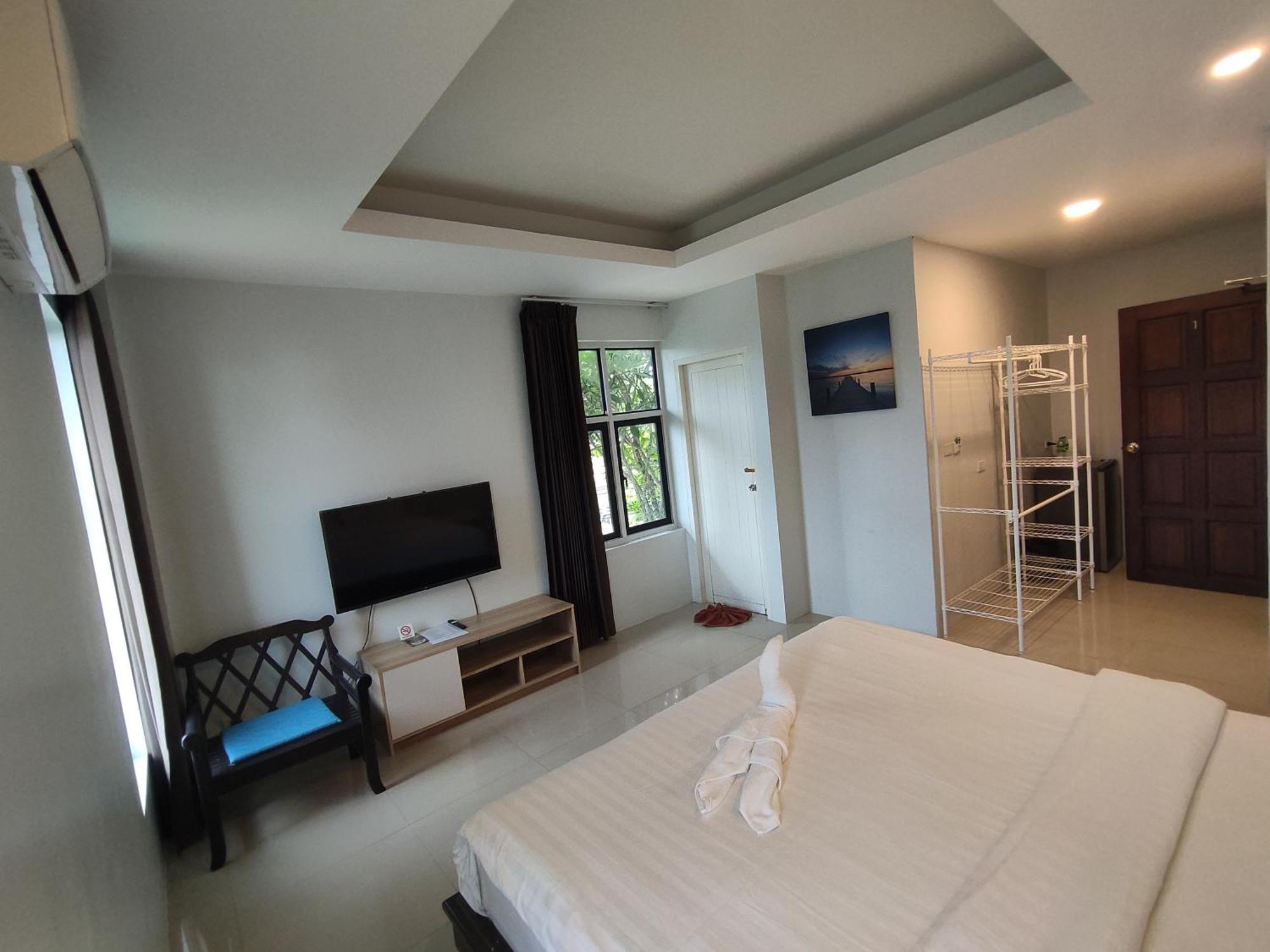 Baan Ampai Beach Hotel Hua Thanon  المظهر الخارجي الصورة